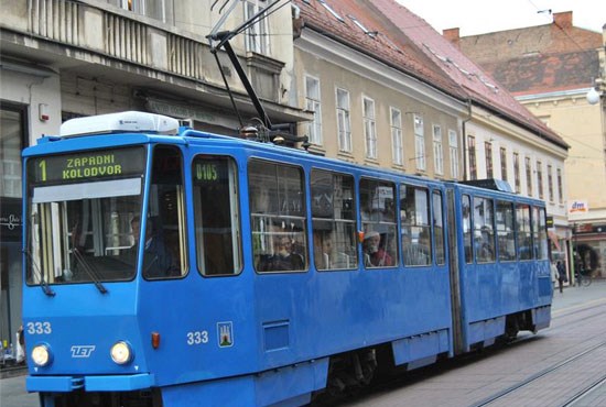 Tip tramvaja: KT4