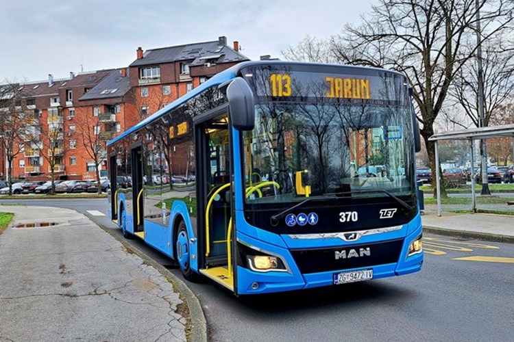 Autobusno stajalište 