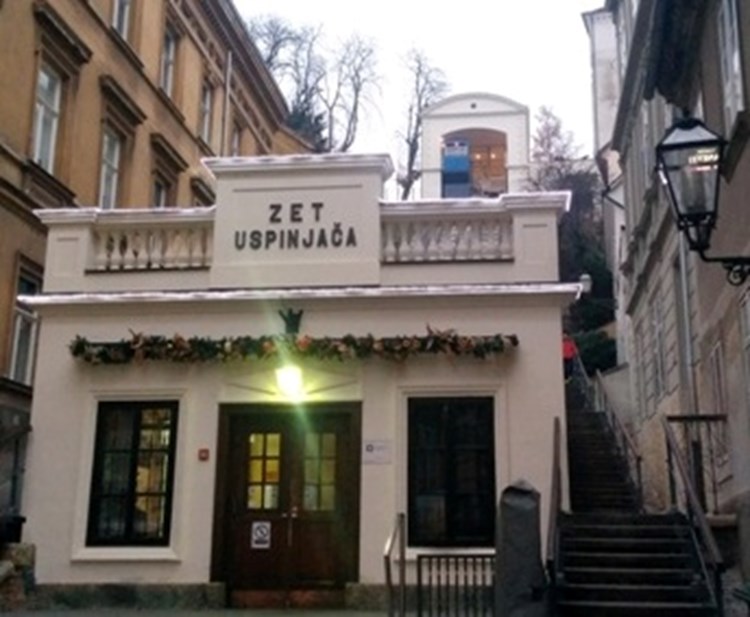 Uspinjača na redovnom servisu